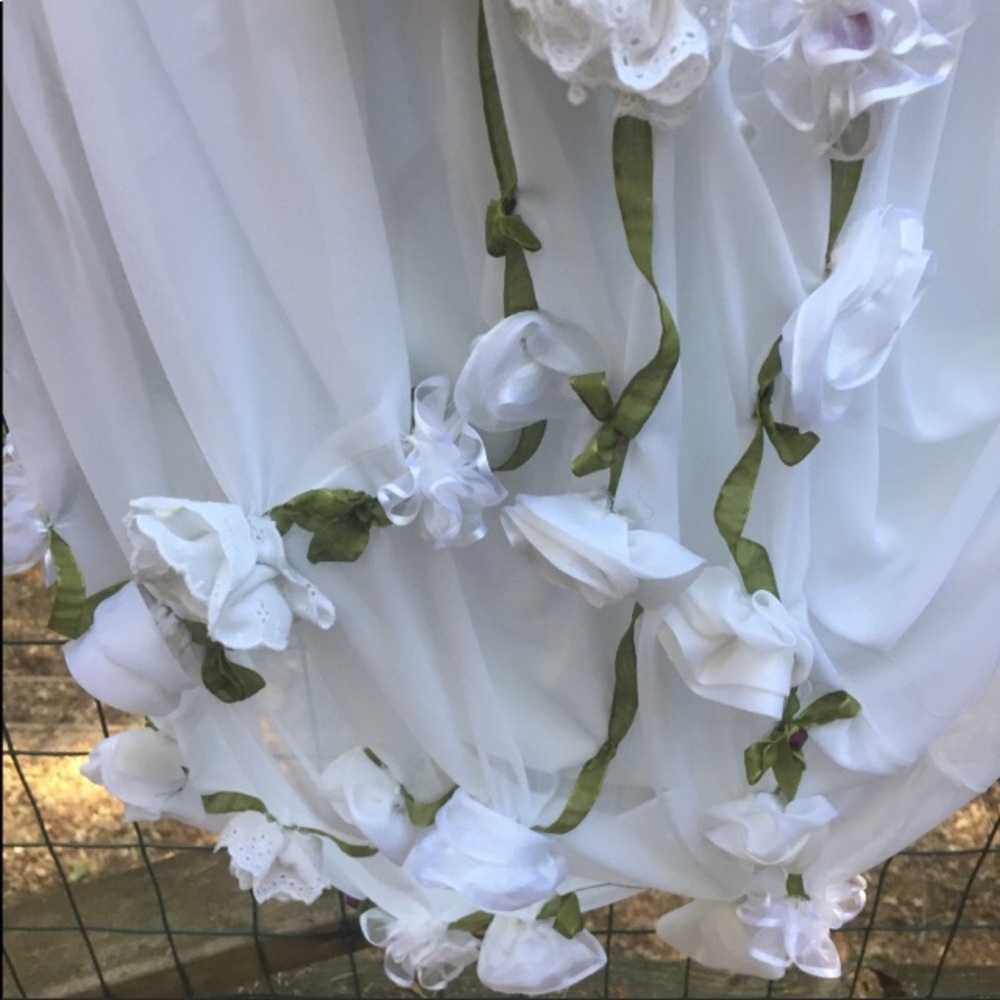 Kreativekristen original upcycled white floral evening  prom gown maxi dress - Picture 4 of 15